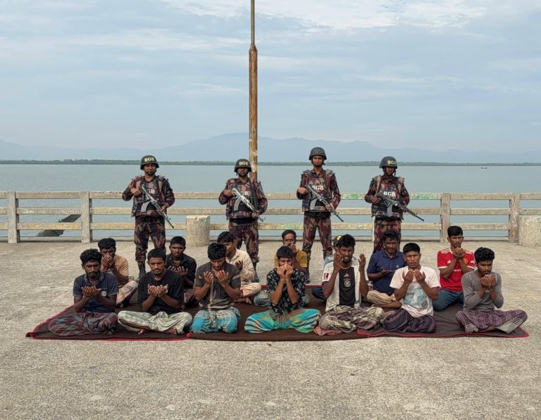 ‎মায়ানমারে আটক ১৪ জেলেকে ফিরিয়ে আনলো বিজিবি