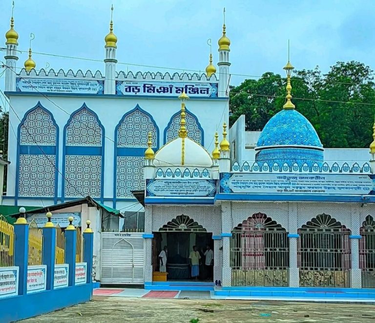 ১৩ সেপ্টেম্বর  পটিয়া সাতগাছিয়া দরবার শরীফে ১১ দিন ব্যাপী আন্তর্জাতিক গাউসুল আজম দস্তগীর কনফারেন্স শুরু